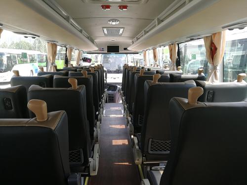 大巴車（53-55座）