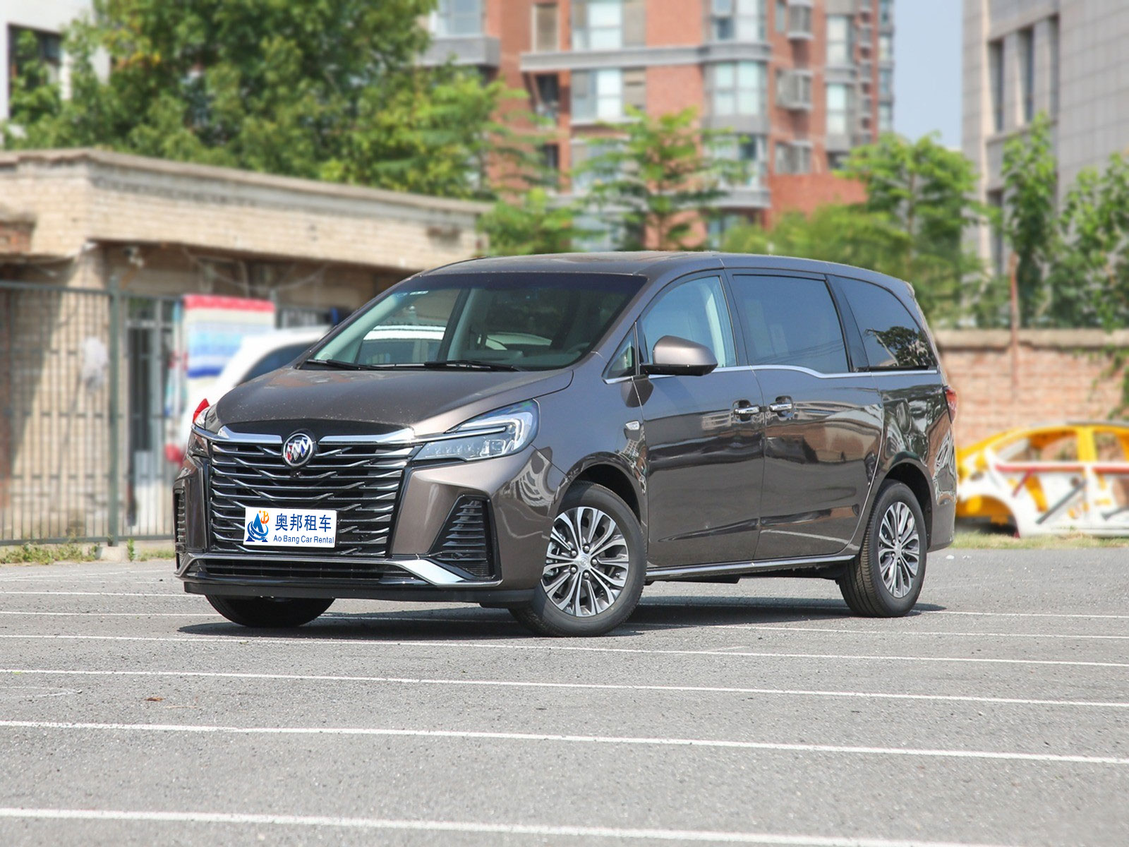 企業(yè)商務(wù)租車(chē)時(shí)需要注意些什么?